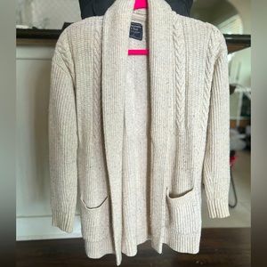 Ambercrombie & Fitch cardigan